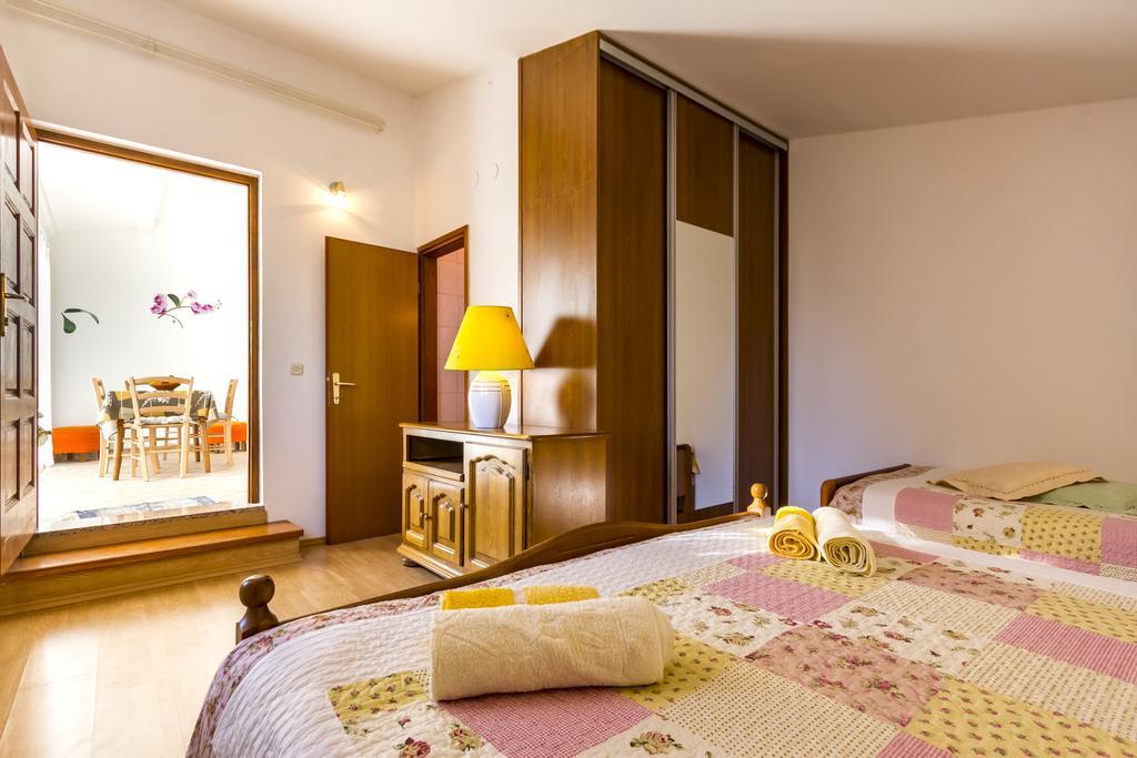 Apartment Lori 法扎纳 外观 照片