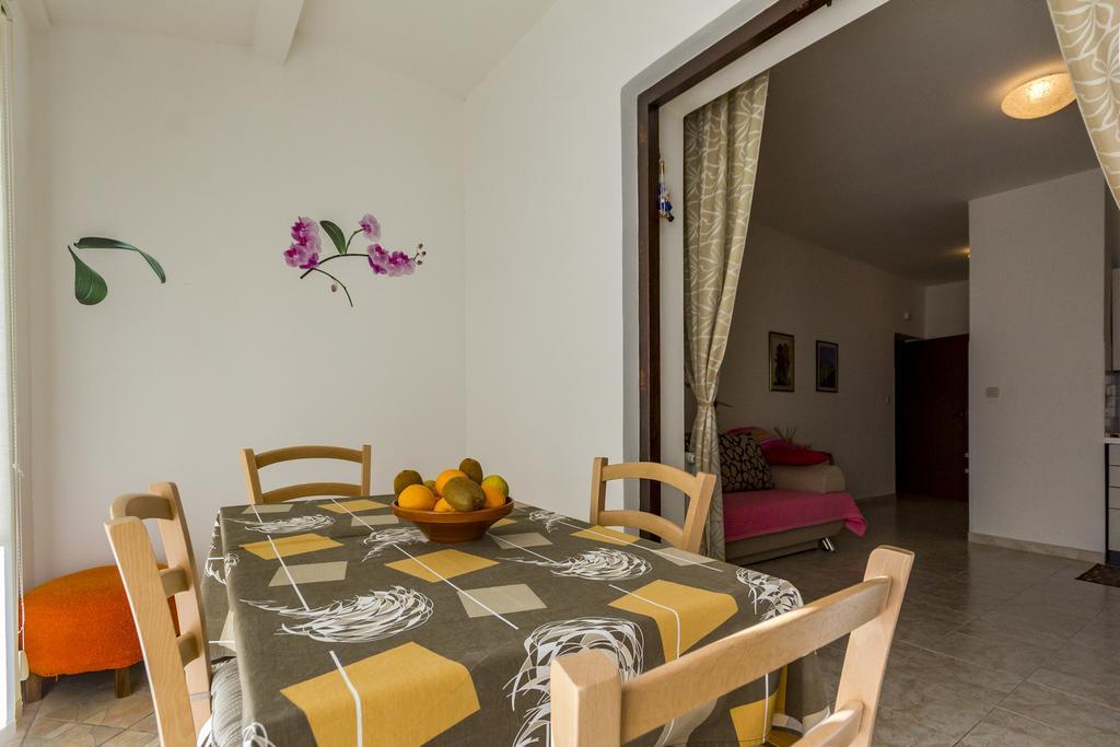 Apartment Lori 法扎纳 外观 照片