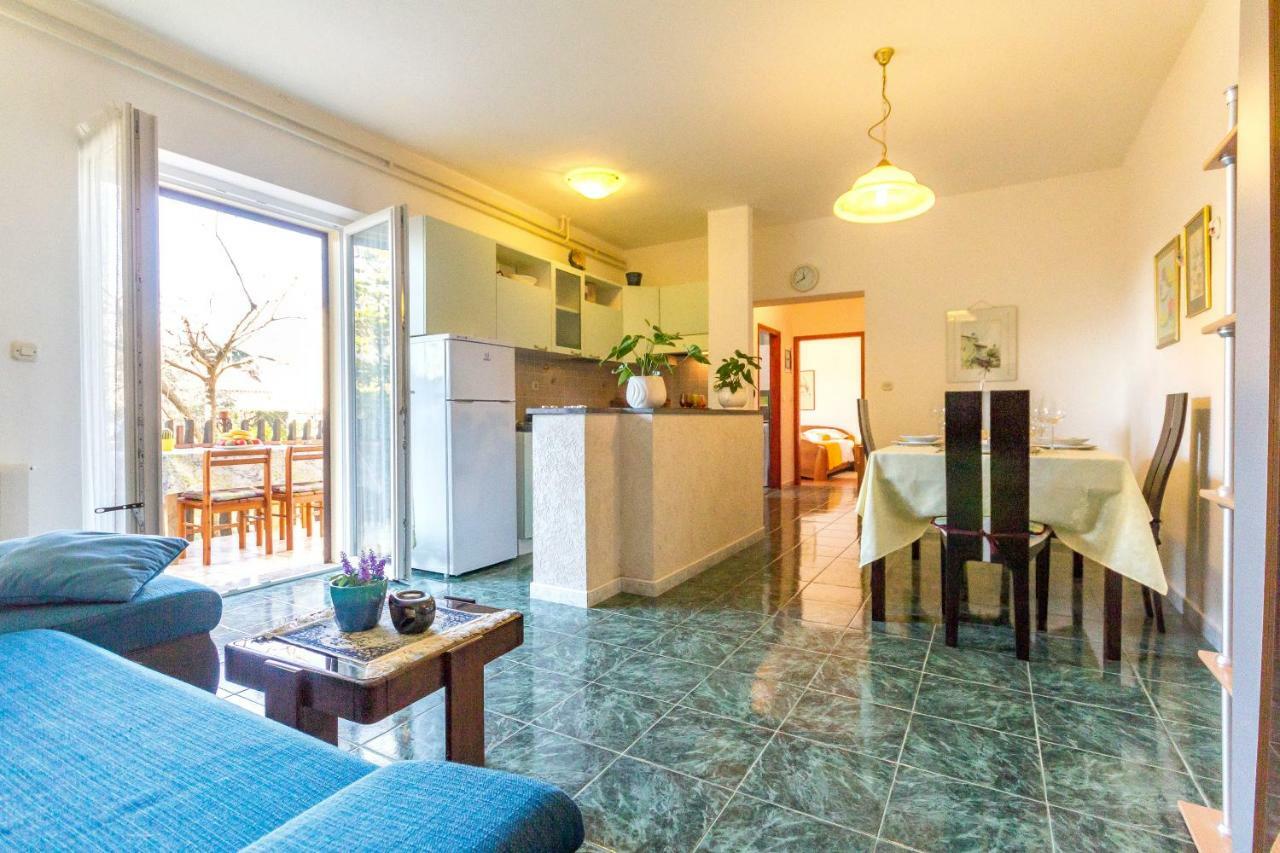 Apartment Lori 法扎纳 外观 照片