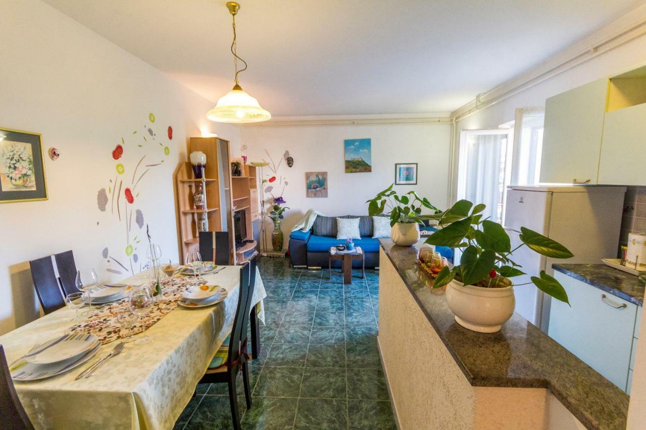 Apartment Lori 法扎纳 外观 照片